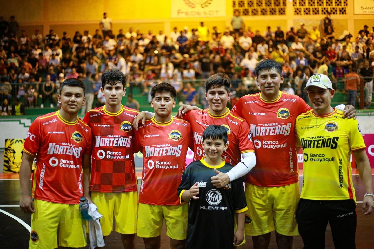 Foto del equipo completo de ibarra norteño